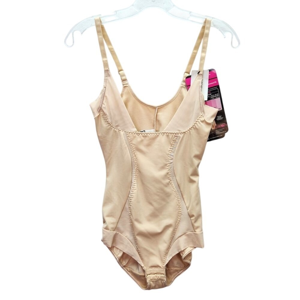 Maidenform Shapewear Womens S‎ Firm Foundations Torsette DM5004 Nude Bodybriefer